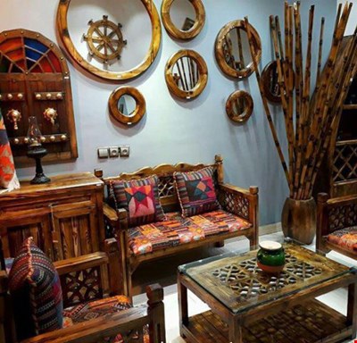 سنتی و باغی